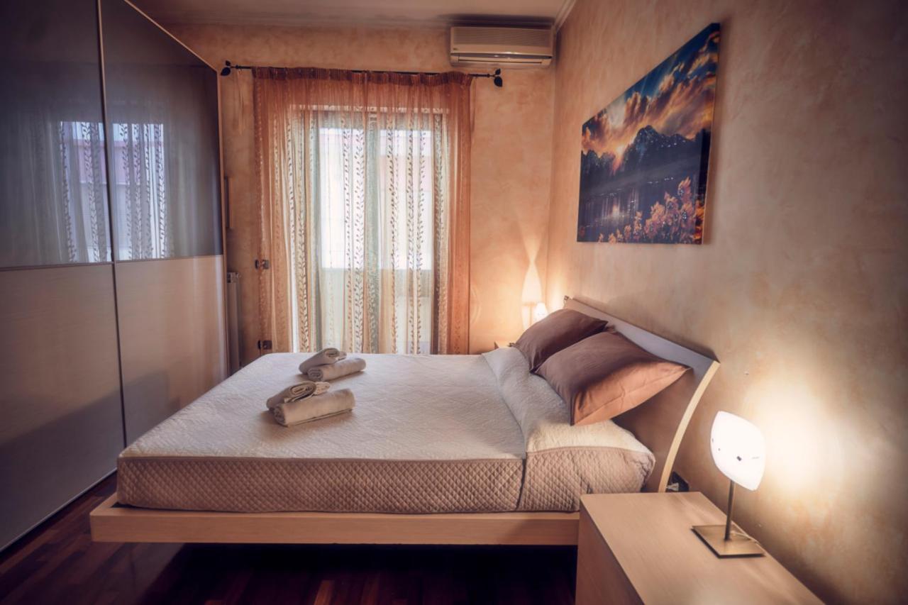 Travelershome Ciampino Suite Exterior photo