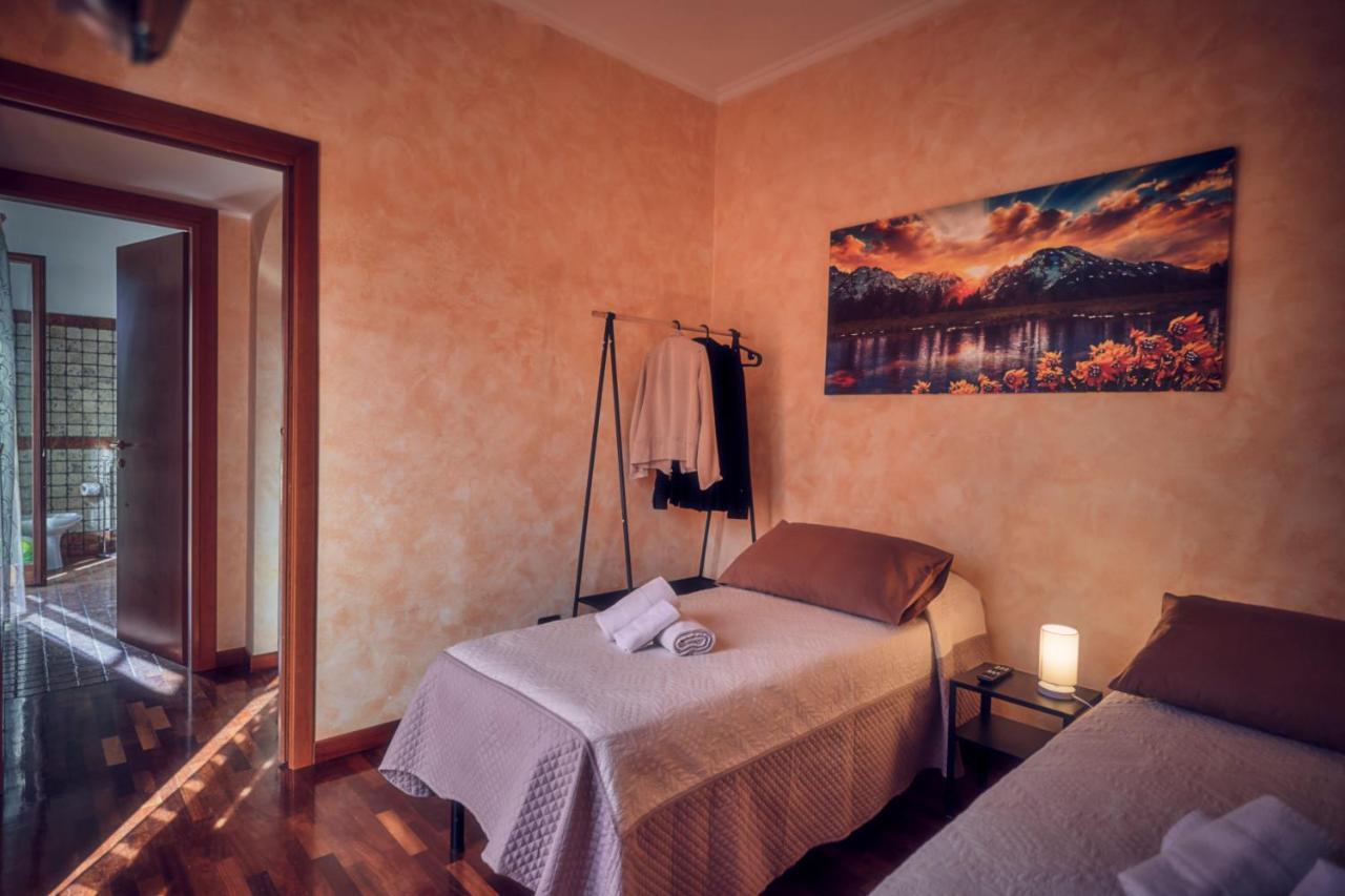 Travelershome Ciampino Suite Exterior photo