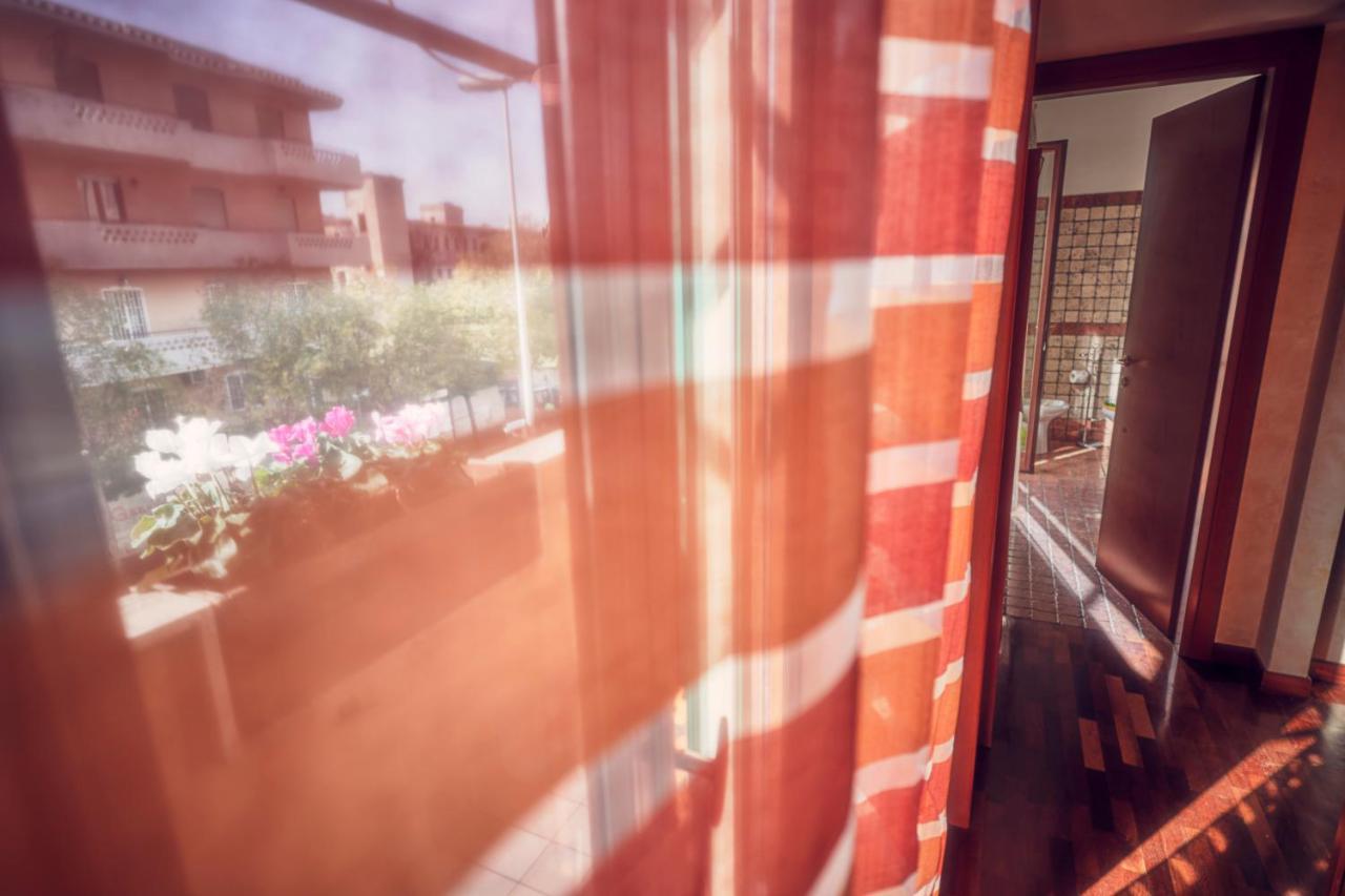 Travelershome Ciampino Suite Exterior photo