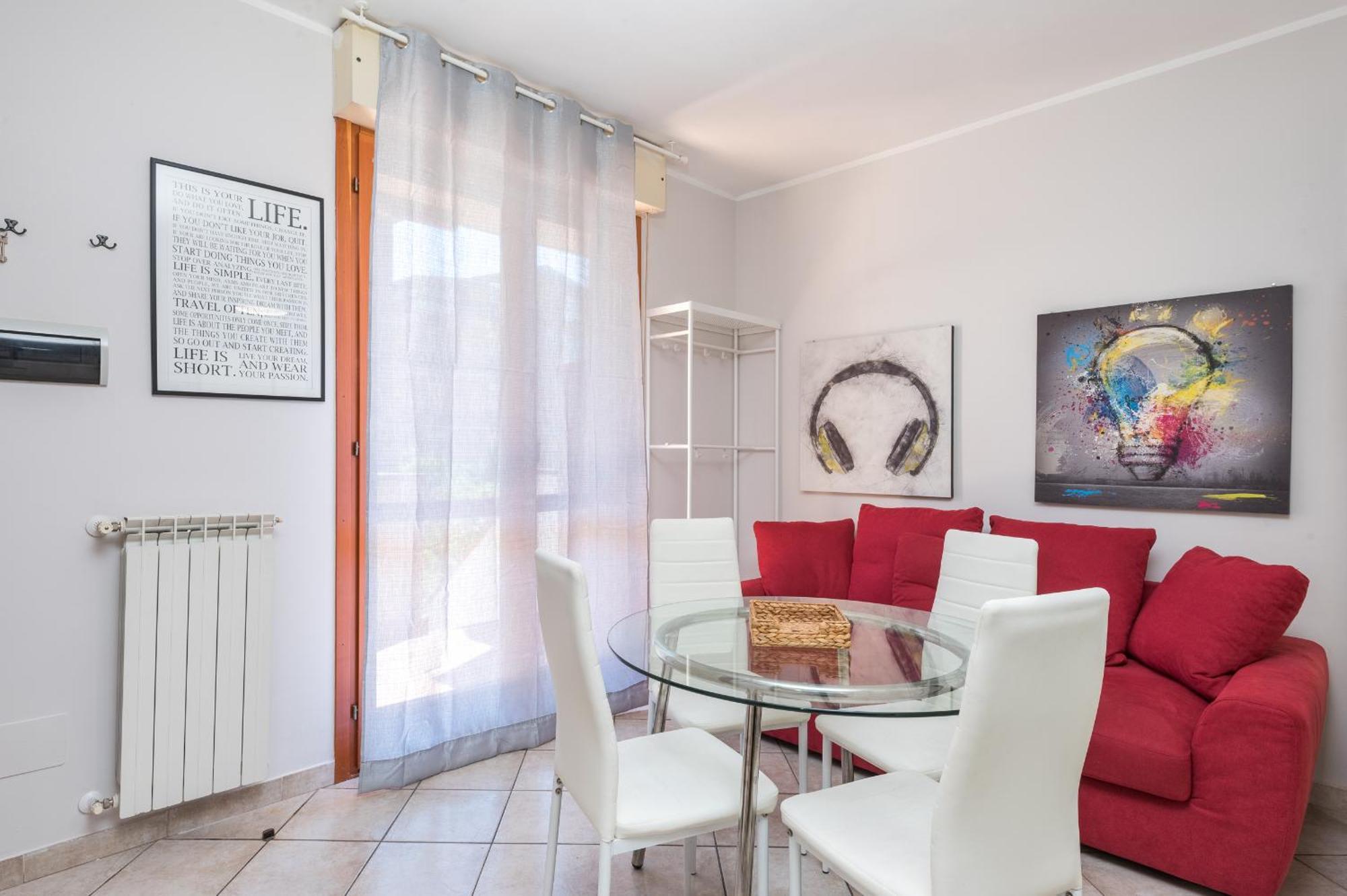 Travelershome Ciampino Suite Exterior photo